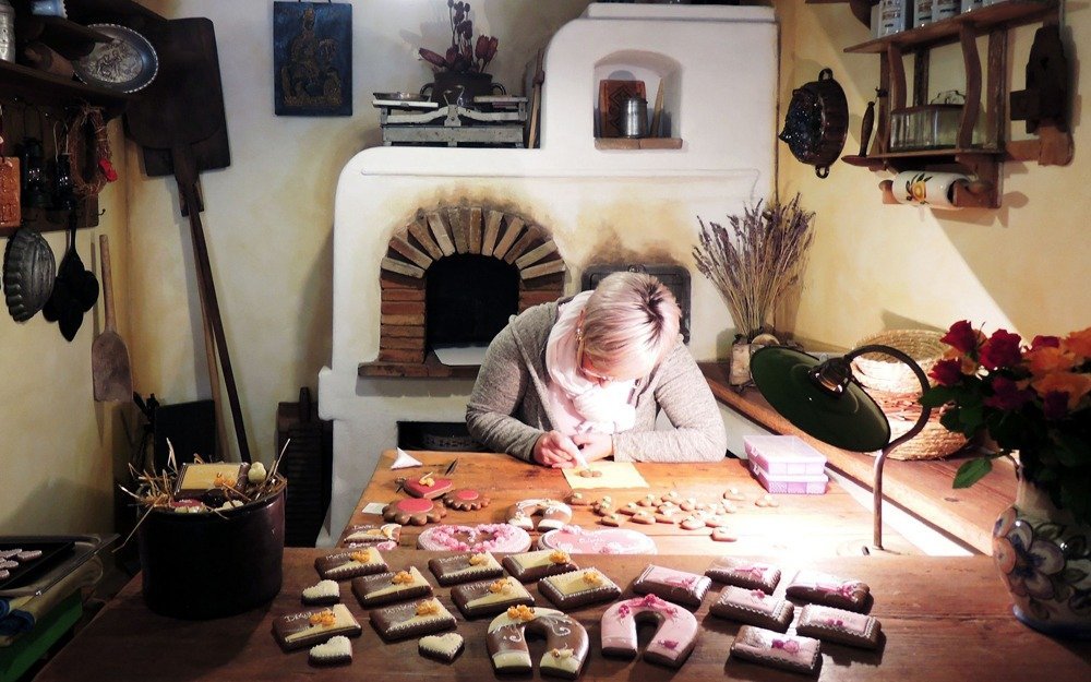 Cesky Krumlov's traditional gingerbread makers take pride in their regional specialty.