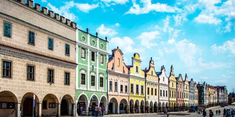Czech Republic is filled with gorgeous castle towns, medieval villages, and breathtaking natural landscapes. Visit them in this road trip itinerary from Prague to Vienna!