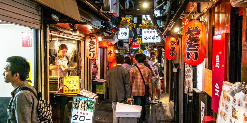 Cheap doesn’t have to be lousy. These 10 affordable but comfortable and convenient hotels in Tokyo will let you explore the city with style. Save this for your dream trip to Japan!